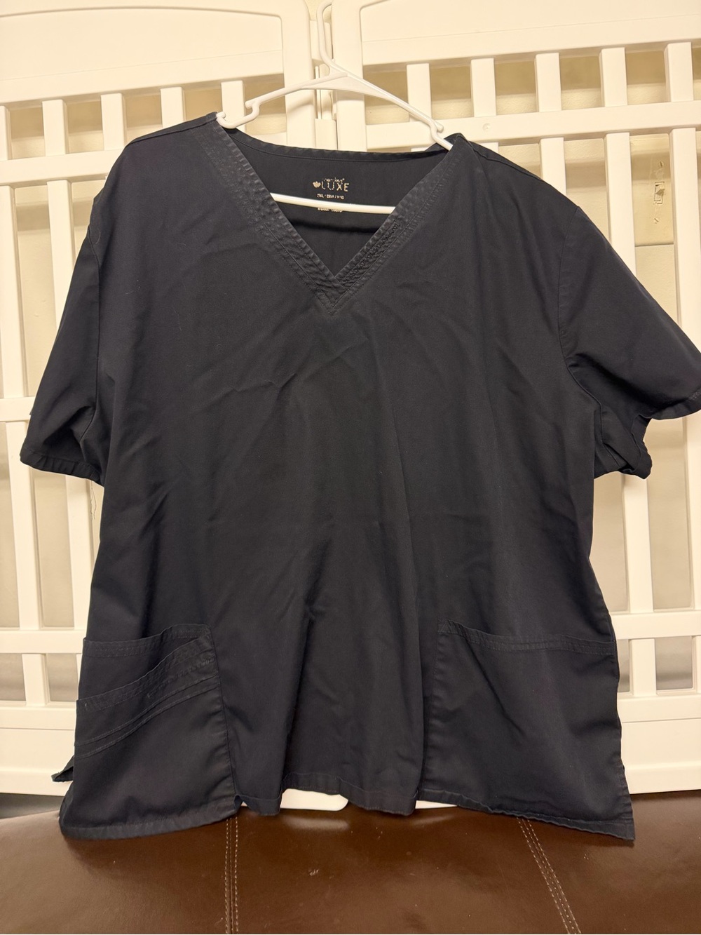 Luxe Women’s V-Neck Scrub Top in Black
